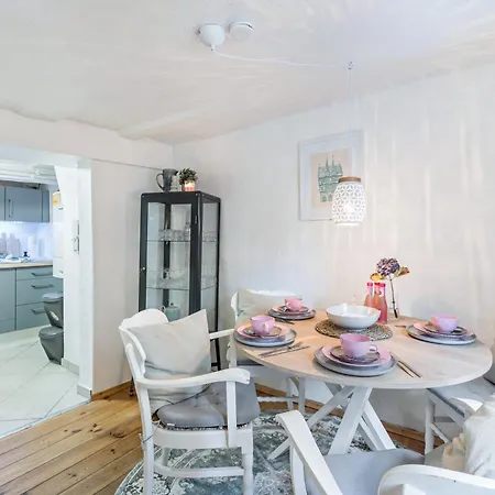 Haeuschen 1650 Hébergement de vacances